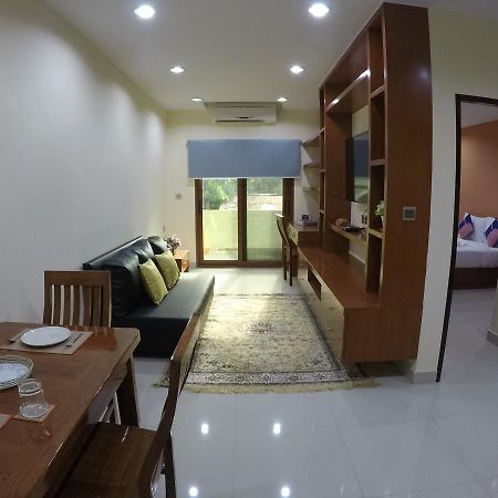 The Supara Bangkok Bagian luar foto