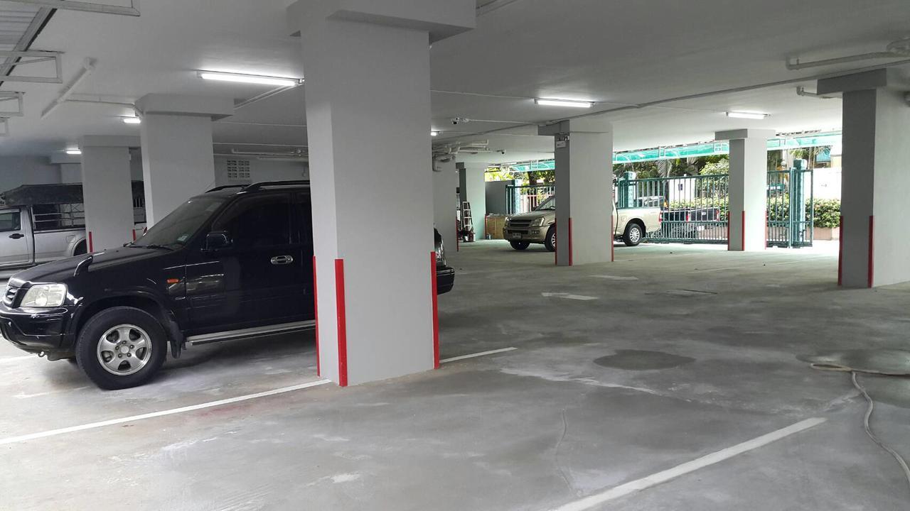 The Supara Bangkok Bagian luar foto